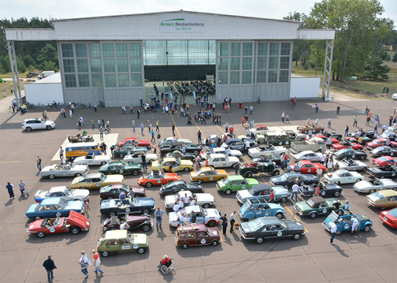 446 airport neuhardenberg parkplatz