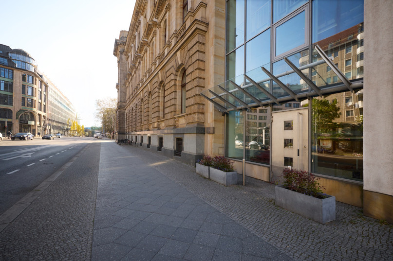 plush74 berlin design gem in historic setting 14