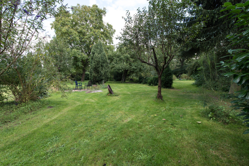 plush74 berlinarea germany melhof farm remise shooting event00018