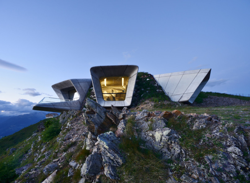 plush74 brutalist alpine beauty 8