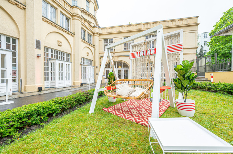 plush74 curio house 10 (9)