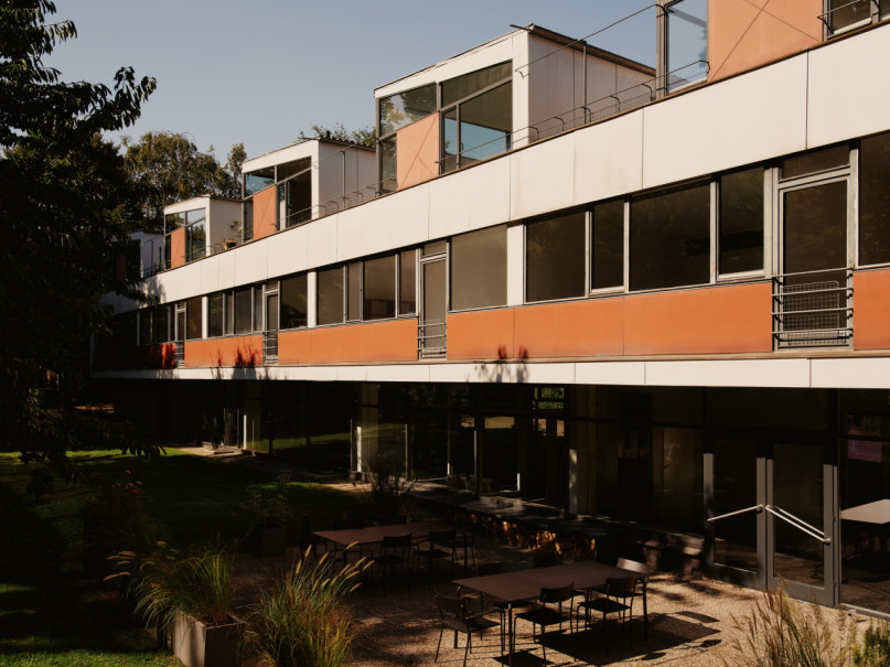 plush74 eternithaus im hansaviertel apartment 6 10