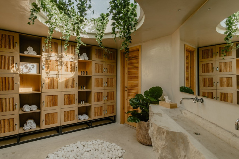 peluche74 film foto evento hotel grecia lusso acro palestra00002