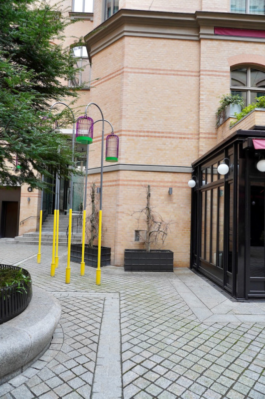 peluche74 película foto lugar del evento hamburgo alemania calles treppenhof12