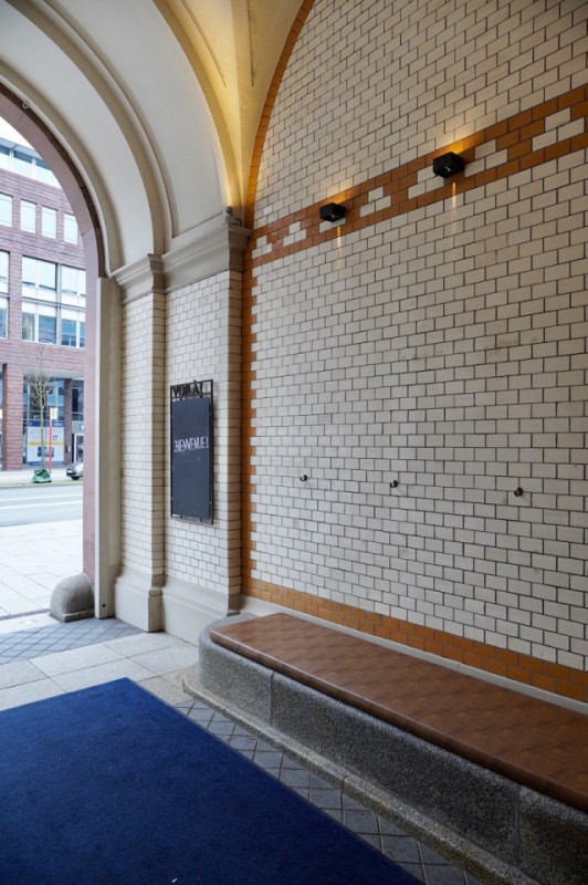 felpa74 película foto evento lugar hamburgo alemania calles treppenhof4