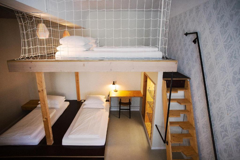 plush74 industrial boutique hotel berlin 11