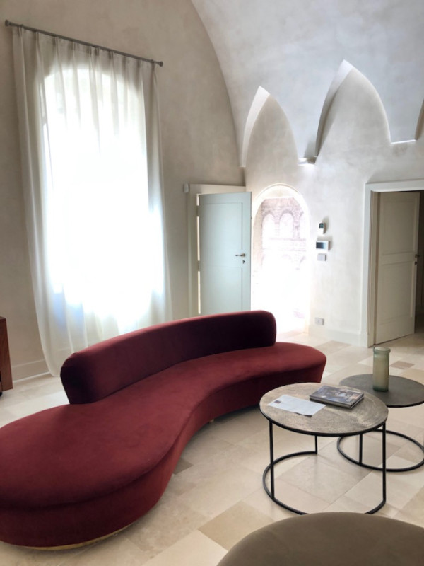 plush74 italy apulia location rent shoot film photo historic palazzo pool courtyard 13