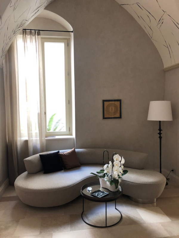 plush74 italy apulia location rent shoot film photo historic palazzo pool courtyard 3