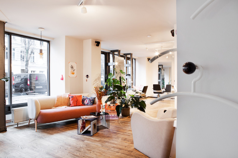 pluche74 locatie film foto berlijn duitsland kapper11