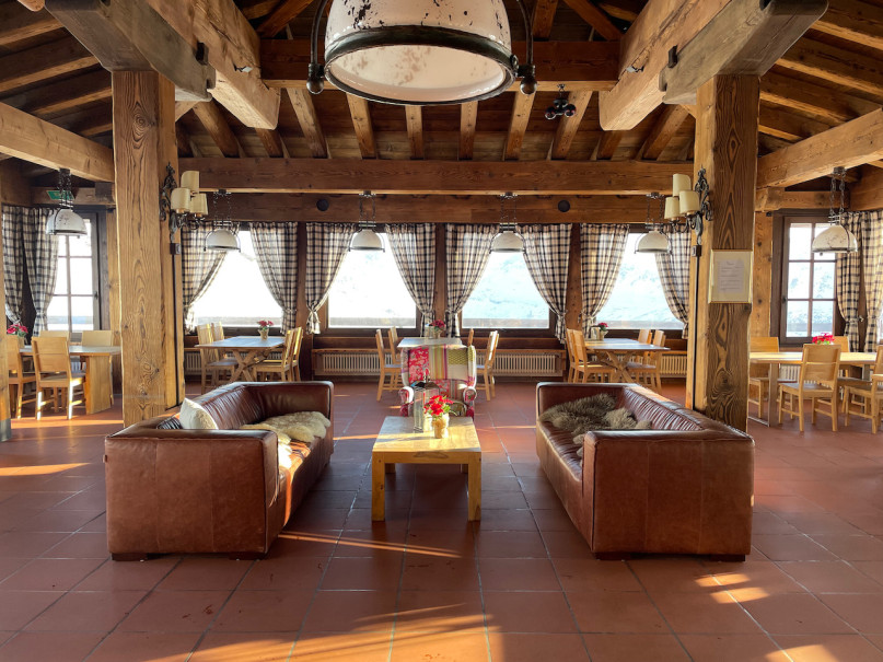 pluche74 locatie film foto evenement davos zwitserland ski restaurant 5