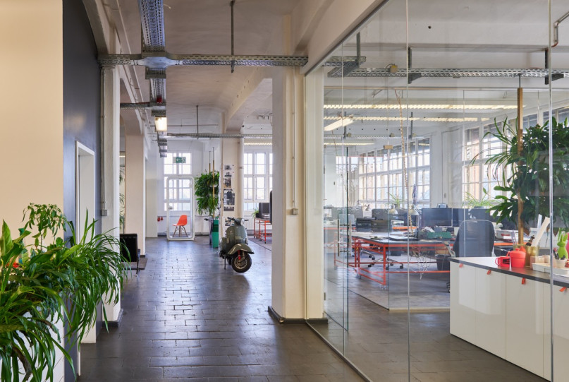 plush74 location loft fabrik goerzwerk filmlocationjpg4