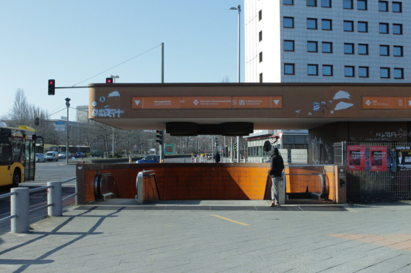 plush74 location scout rental berlin germany special icc station2