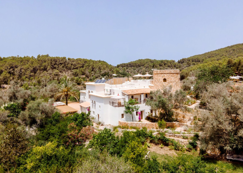 plush74 nomadic luxury retreat 5