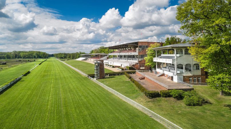 pluche74 renbaan berlijn 15