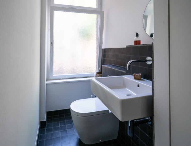 pluche74 scandinavisch appartement loft berlijn locatie verhuur scouting bureau helder wit event14