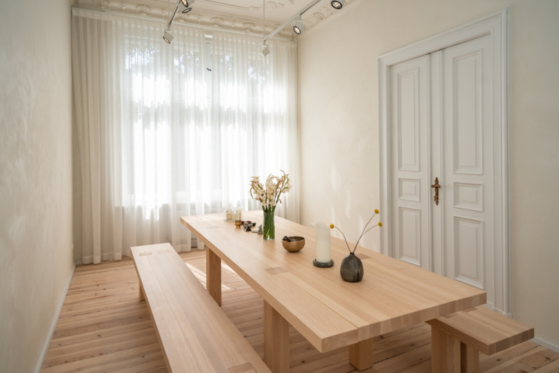 pluche74 scandinavisch appartement loft berlijn locatie verhuur scouting bureau helder wit event3