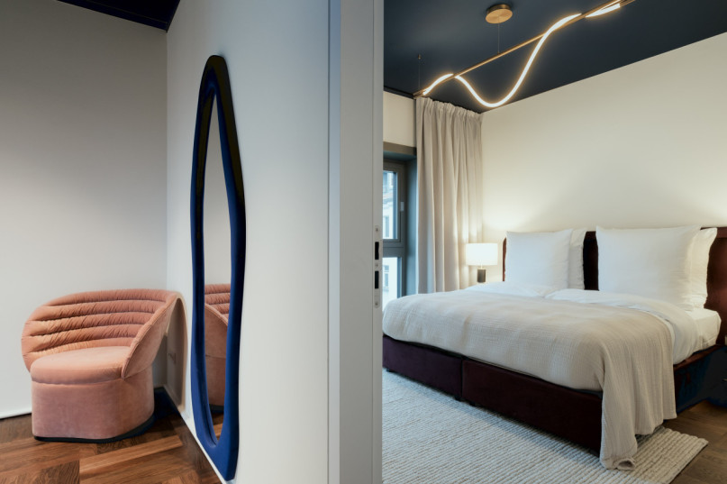 plush74 sleek modern maisonette 2