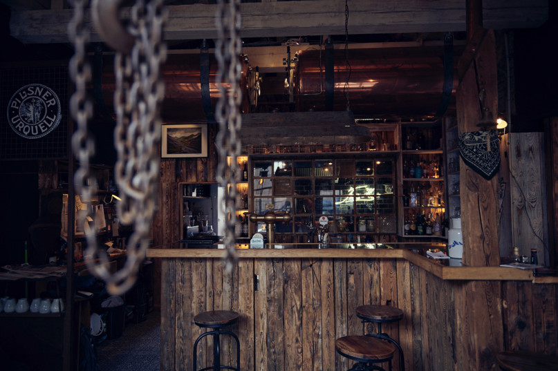 pluche74 traditionele bar 2