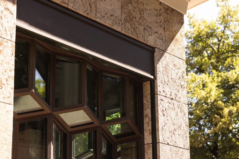 plush74 urban workspace bistro 15