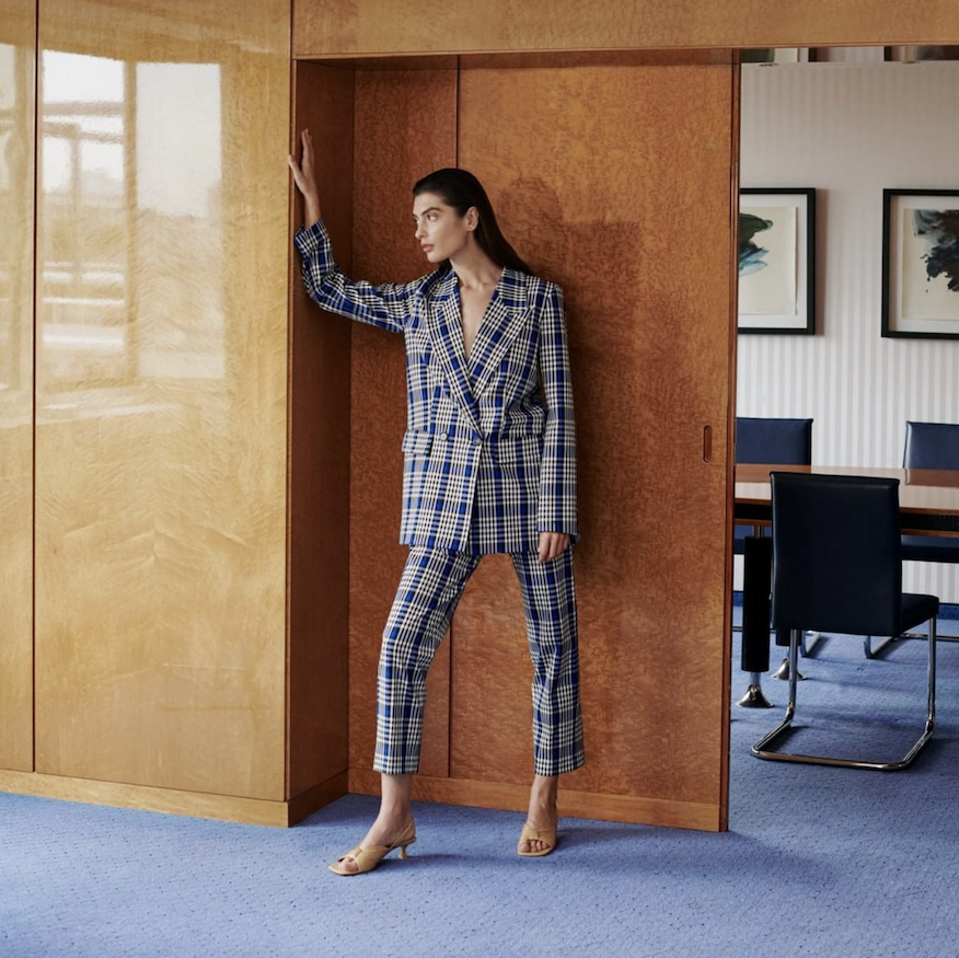 plush74 location berlin scouting ivyandoak campaign retro hotel vintage wood fashion campaign11