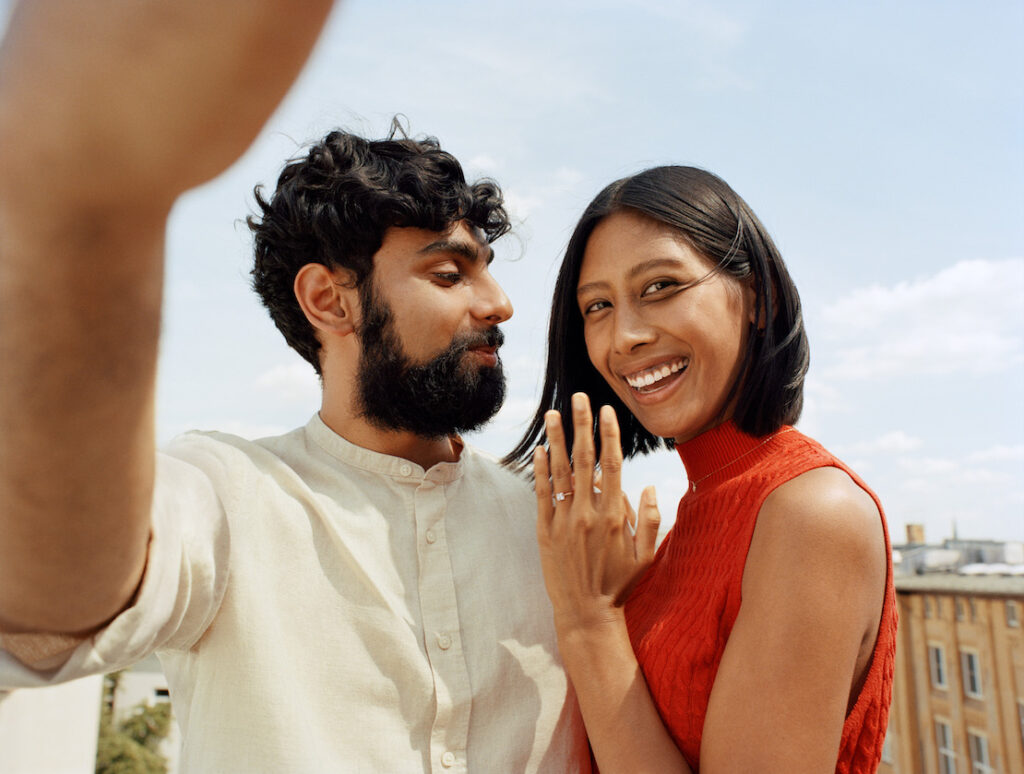 felpa74 localización exploración whtasapp campaña berlín2