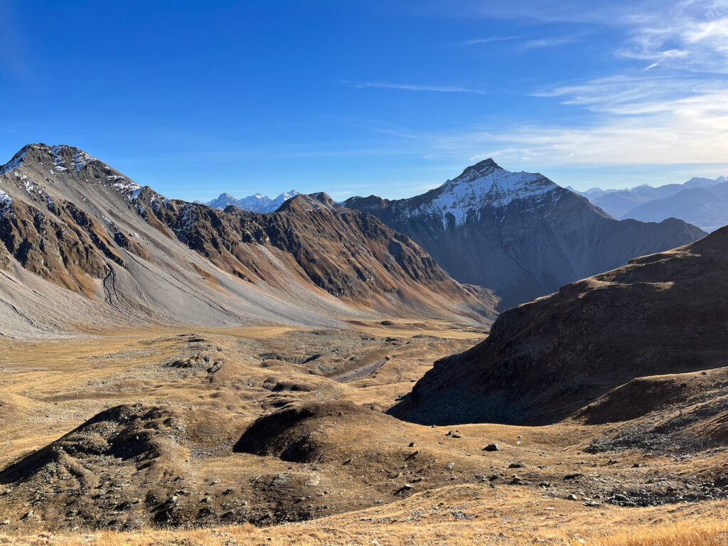 plush74 locations switzerland scouting agency rental film photo production streets outdoor 38