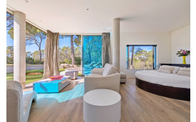 FUTURISTIC ISLAND VILLA