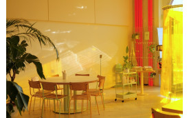 VIBRANT OPEN SPACE CAFE