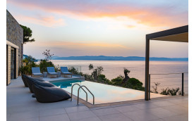 IDYLLIC SKIATHOS VILLAS
