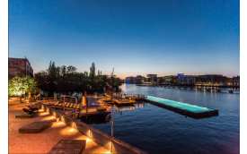 SWIMMING POOL ON THE SPREE