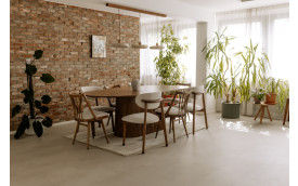 Minimalist daylight studio