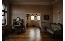 ARTISTIC VINTAGE STUDIO