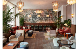 CHARLOTTENBURG'S ELEGANT & MODERN RETREAT