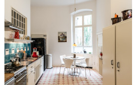 ELEGANTE CHARLOTTENBURG WOHNUNG