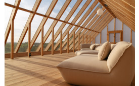 LIGHT FLOODED GLASS HOUSE