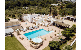 HISTORIC FARMHOUSE VILLA