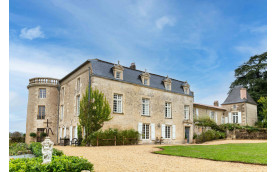 HISTORIC FRENCH CHÂTEAU IN AUGÉ