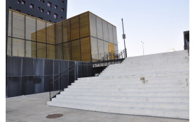 GLASS BUILDING MILANO