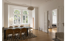 MINIMAL ALTBAU APARTMENT BERLIN