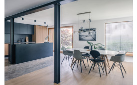 SLEEK STUTTGART HOUSE