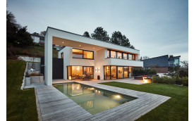 MODERN STUTTGART HOUSE