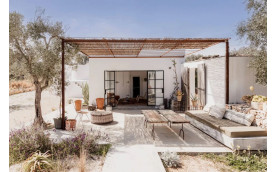 MODERN MINIMALISTIC PUGLIA