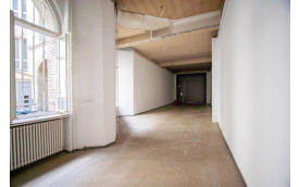 POP UP IN THE CENTER OF BERLIN