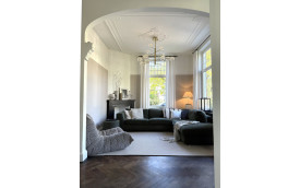 PRIVAT HOME IN THOLEN