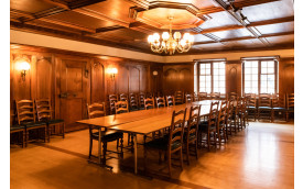 REUNION ROOMS IN HISTORIC HOUSE