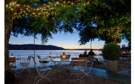 Boutique Lakeside Hotel