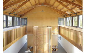 LA CASA LARGA ARQUITECTÓNICA UK