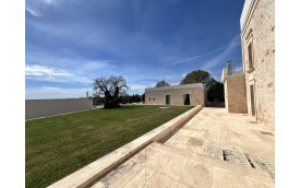VILLA OSTUNI