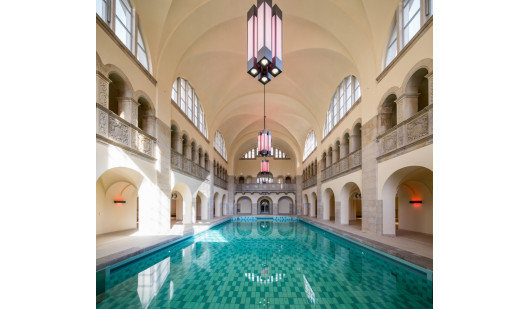 01 berlinlocationplush748