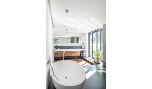 0c36fce8 978d 452e 9529 9c8a2dc56cad